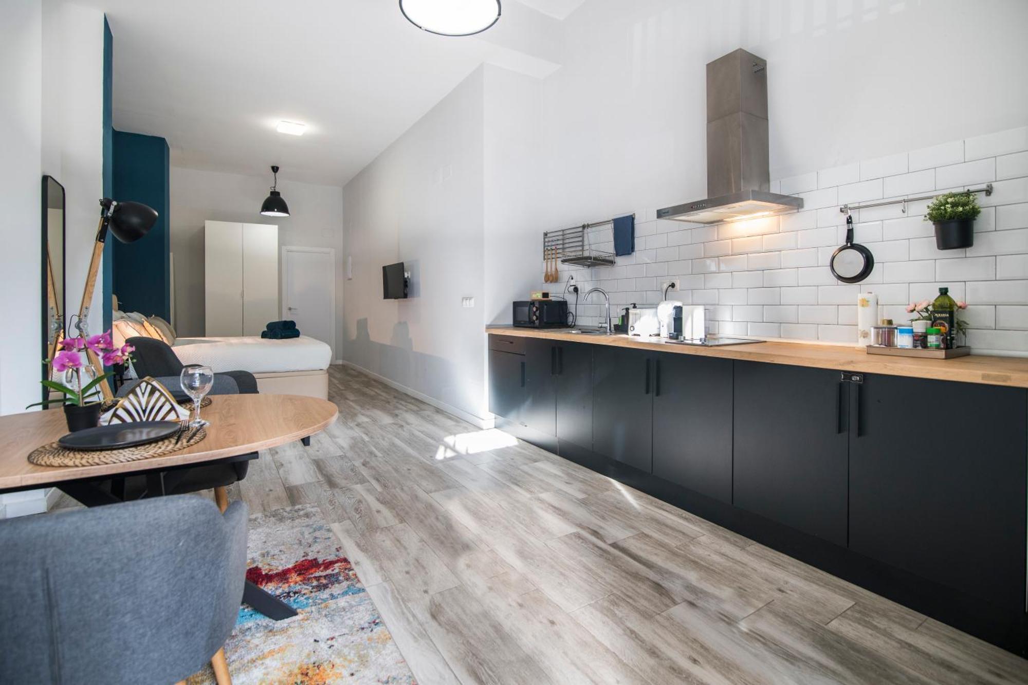 Appartamento Cozy Loft In Valenza Esterno foto